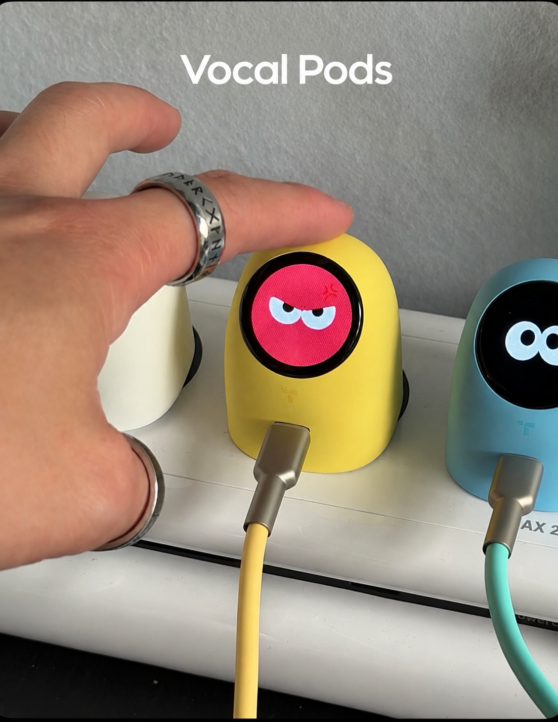 Vocal Pods Magnetic USB-C Fast Charging Cable Emoji adapter– Premium Portable Charging Cable
