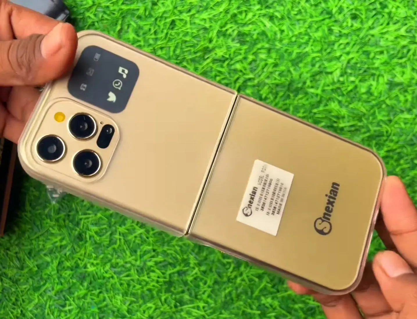 iPhone 15 Pro Flip Phone - KeyPad ⚡ Free Gift 🎁 Fire Bass
